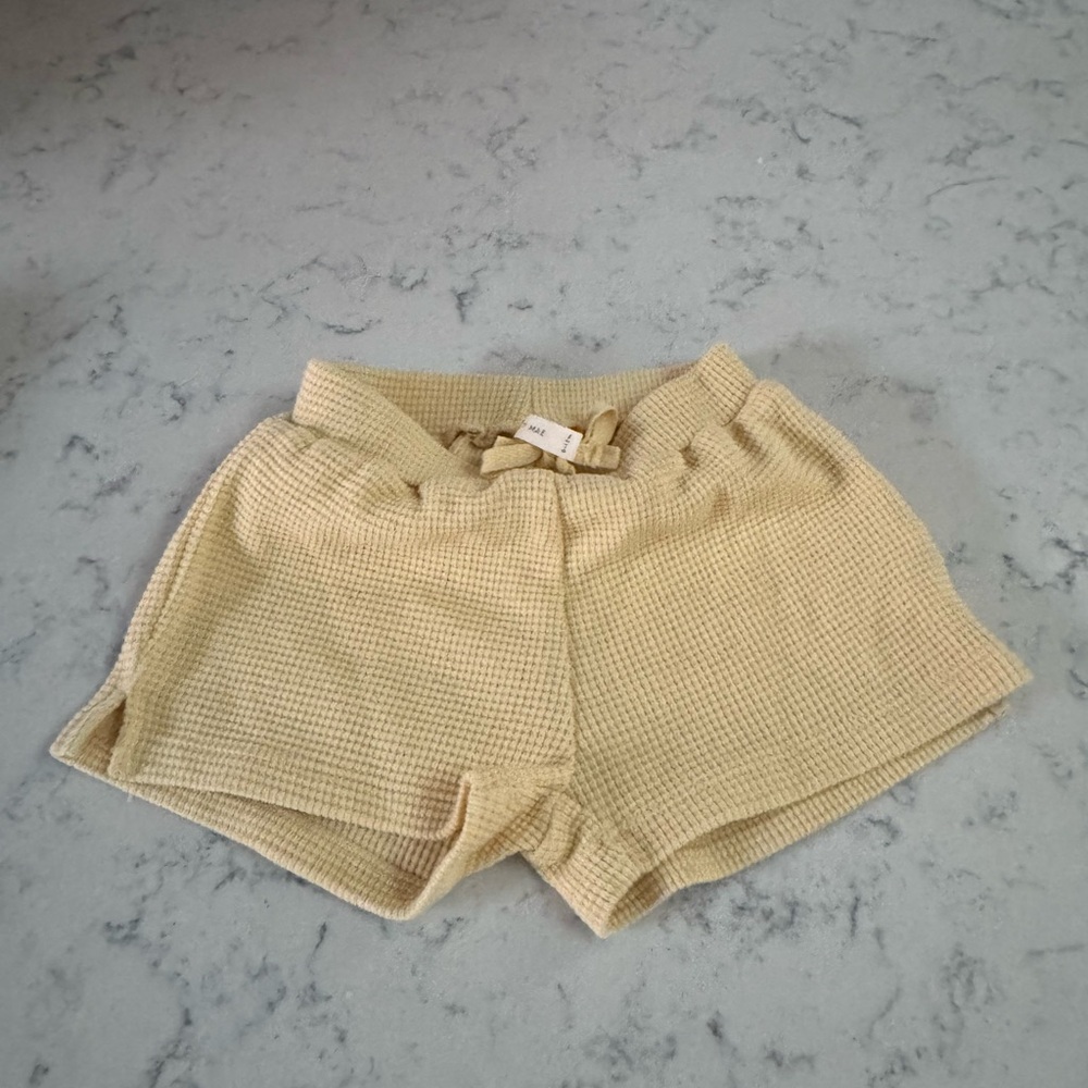 New Quincy Mae 6-12month Kids Waffle Knit Shorts